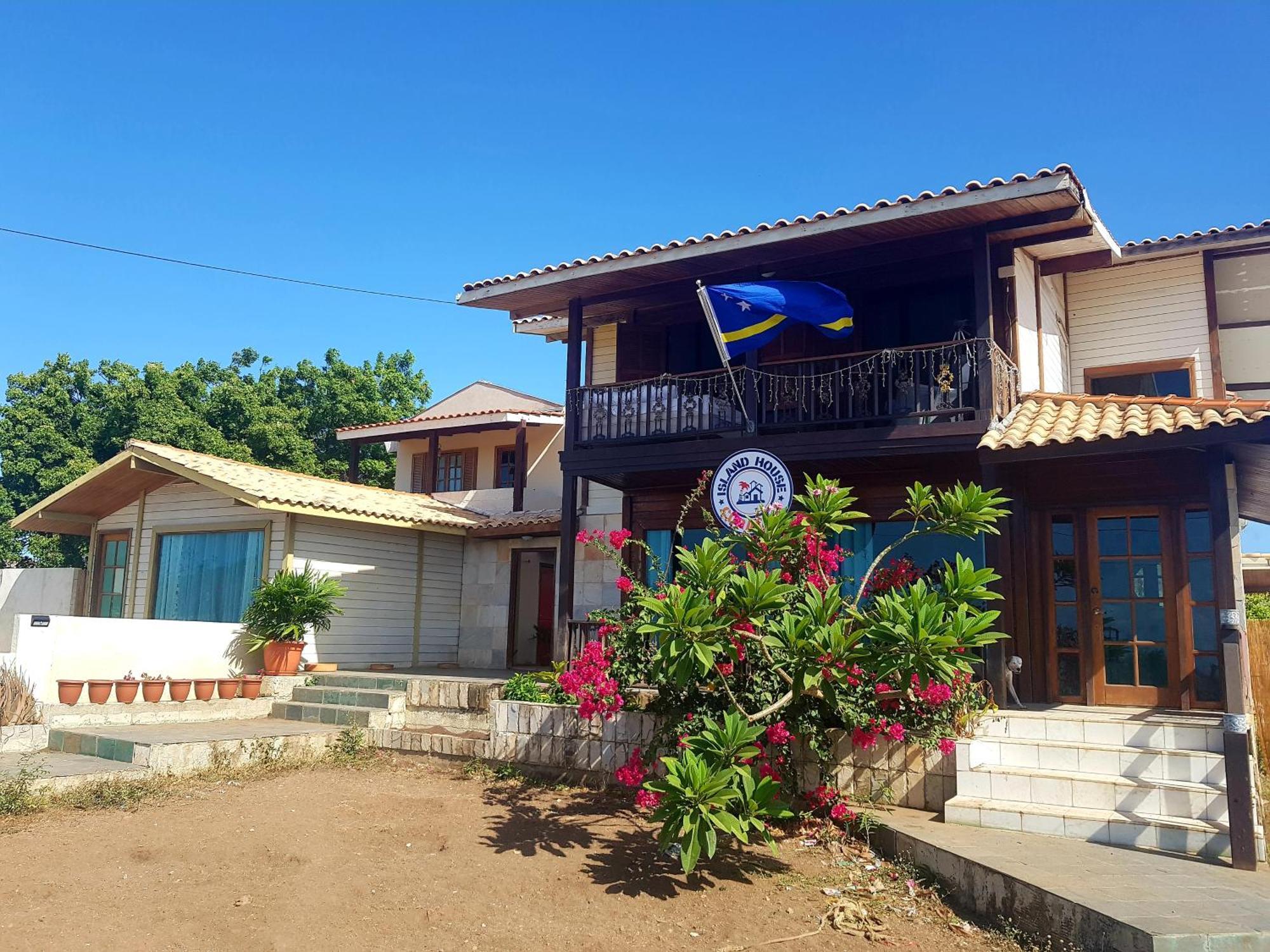 Island House Near Curacao International Airport Cur Hotel Willemstad Exterior photo